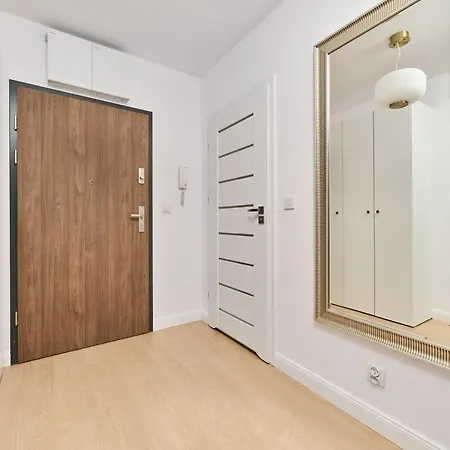 Centrum Poludnie With Parking By Renters * Wroclaw